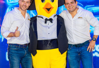 Pollo Campero celebra 35 años, iluminando la magia de Fin de Año con “La noche de los deseos”
