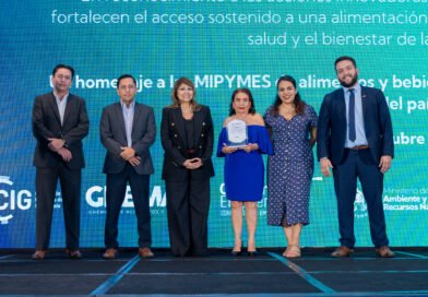 Reconocen a MIPYMES del sector de alimentos y bebidas por su aporte al desarrollo sostenible del país