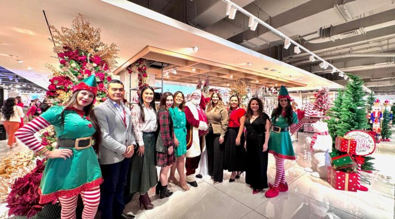 La magia de la Navidad llega a Almacenes SIMAN con el lanzamiento de sus exclusivas colecciones de adornos navideños