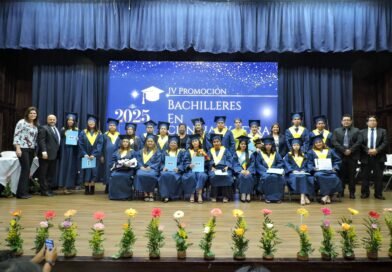 Fundación Miguel Torrebiarte Sohanin celebra graduación de 53 estudiantes del programa Lecciones Brillantes