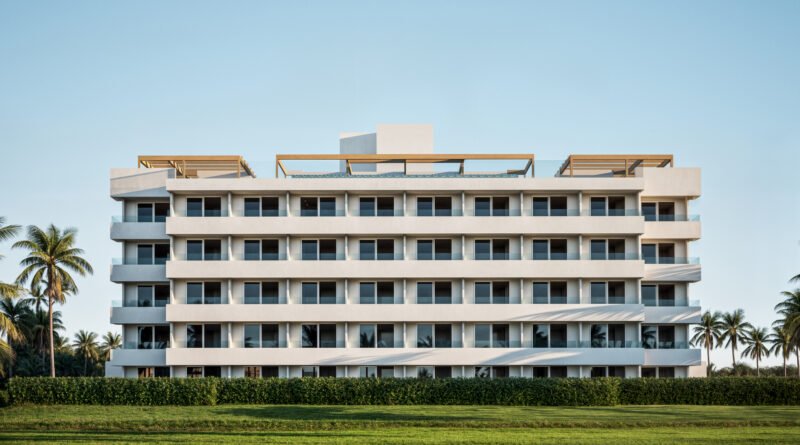 Oceana presenta su Nueva Torre Familiar y apuesta por un turismo que regenera el destino