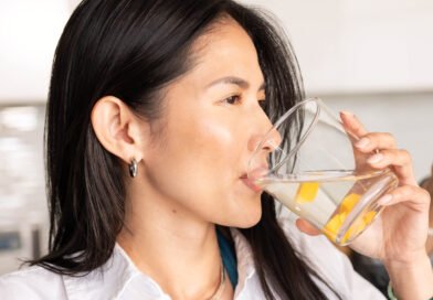 Altas temperaturas y celebraciones aumentan el riesgo de deshidratación: cómo prevenirla