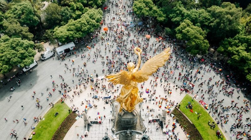 TransUnion completa la adquisición de la participación mayoritaria de Buró de Crédito en México