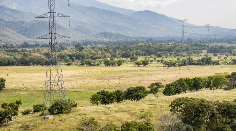 Calor extremo eleva el consumo eléctrico en Guatemala y evidencia la importancia de fortalecer la red de transmisión eléctrica