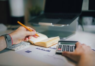 Un presupuesto puede cambiar su vida financiera: así es cómo empezar