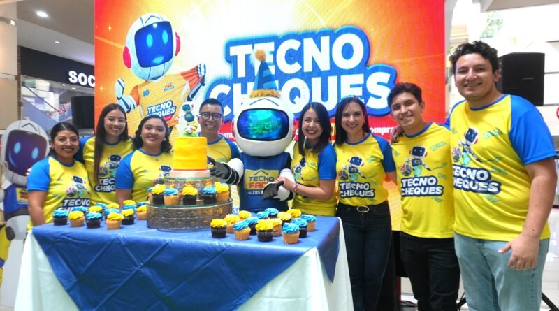 Tecno Fácil de DISTELSA celebra 10 años en Guatemala y lo festeja con el regreso de los Tecno Cheques 