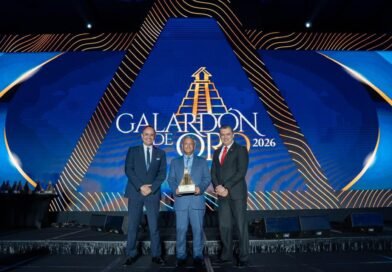 BANRURAL recibe por tercer año consecutivo el Galardón de Oro FHA por financiar la mayor cantidad de viviendas de interés social