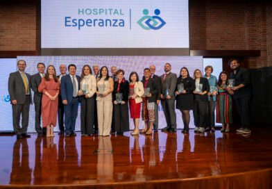 Galardón Esperanza lanza su segunda edición para reconocer proyectos que impulsan la salud en Guatemala 