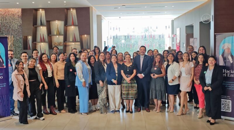 AGH y Children International Guatemala impulsan el diálogo sobre el potencial del bono demográfico juvenil para fortalecer el talento 