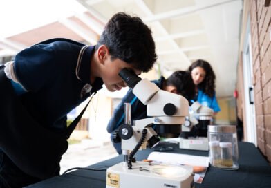 Rescue the Planet invita a descubrir el impacto de los microplásticos en la gira científica de Plasticósfera